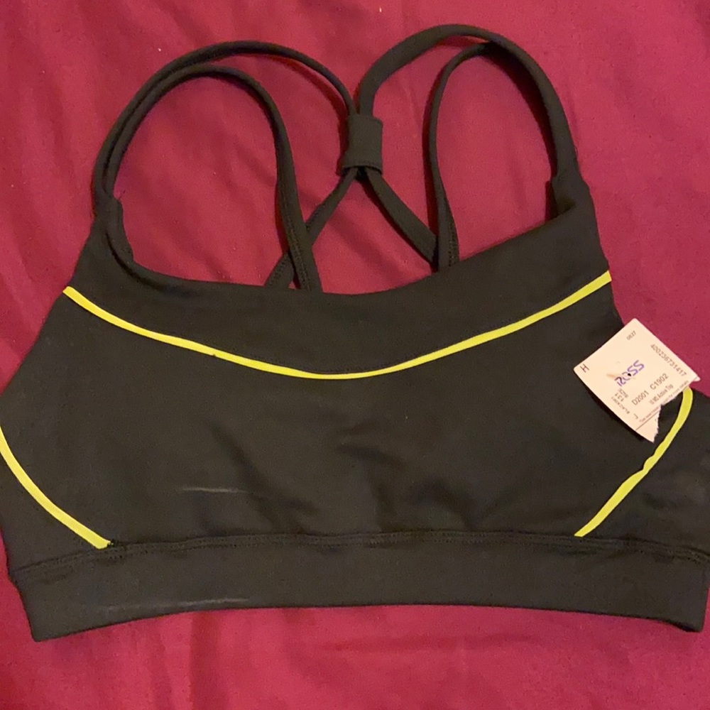 New sports bra ❤️ max studio